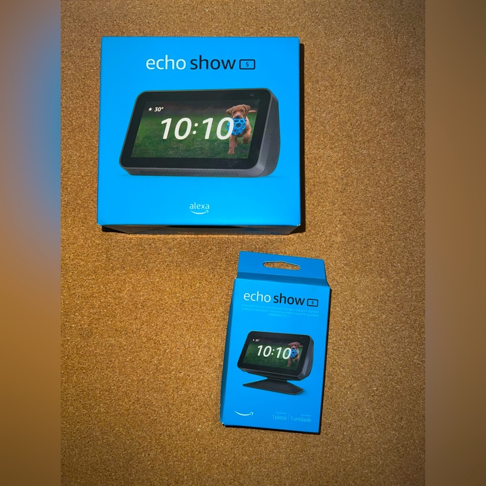 NIB Amazon Echo Show 5 and Adjustable Stand